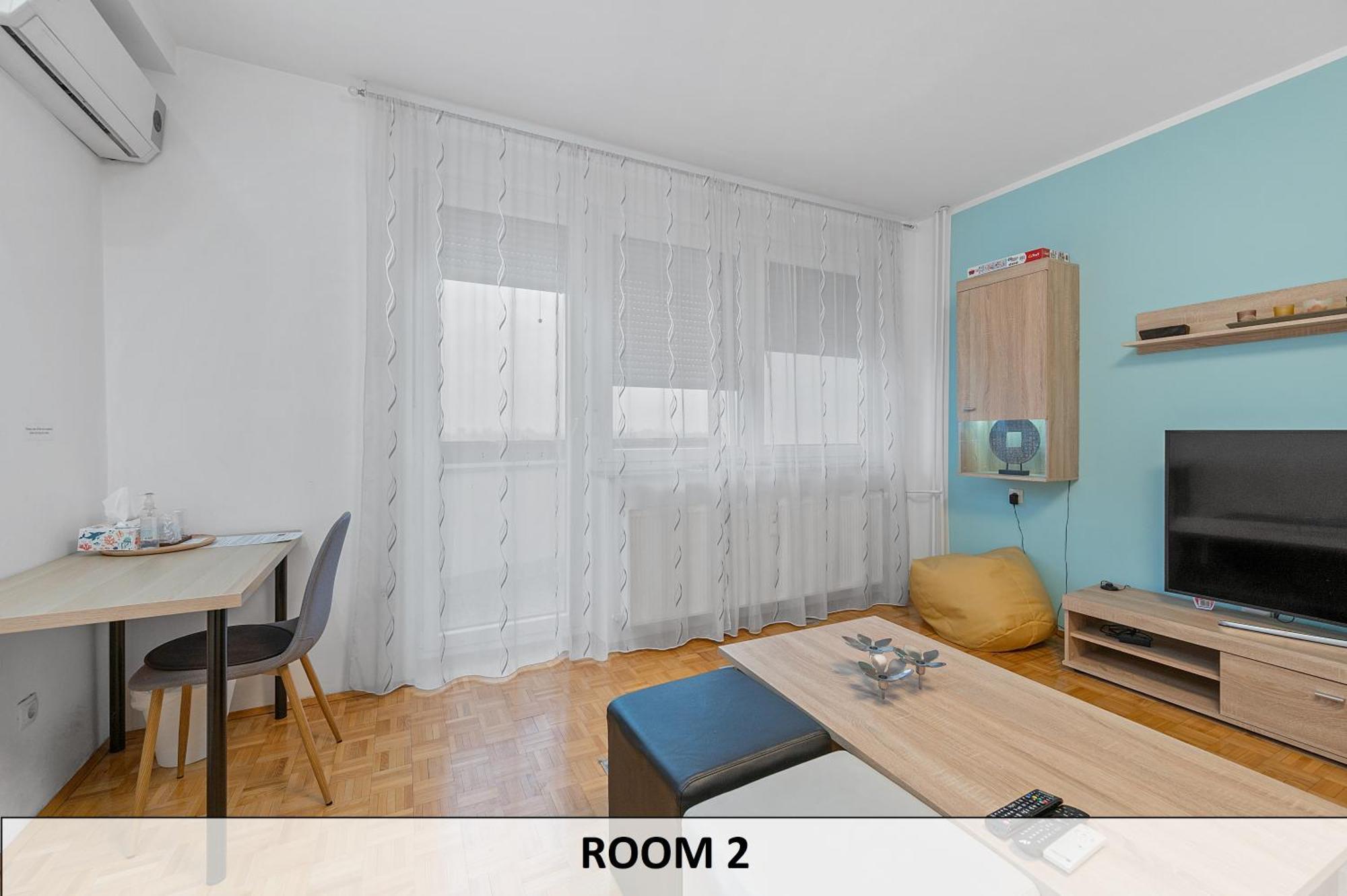 Apartman I Sobe Sofi With Common Kitchen Bathroom And Toilet Zagreb Exterior photo