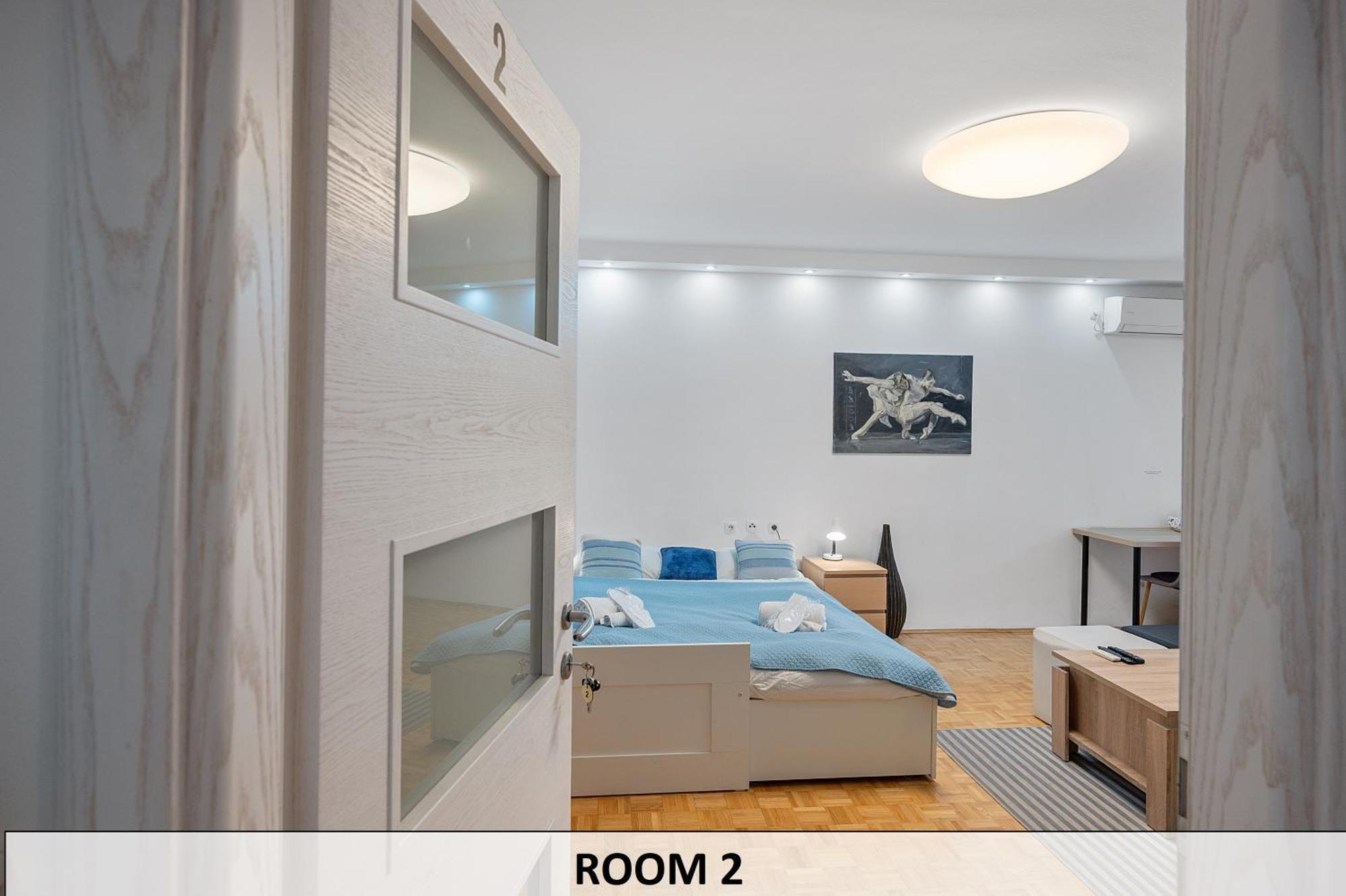 Apartman I Sobe Sofi With Common Kitchen Bathroom And Toilet Zagreb Exterior photo